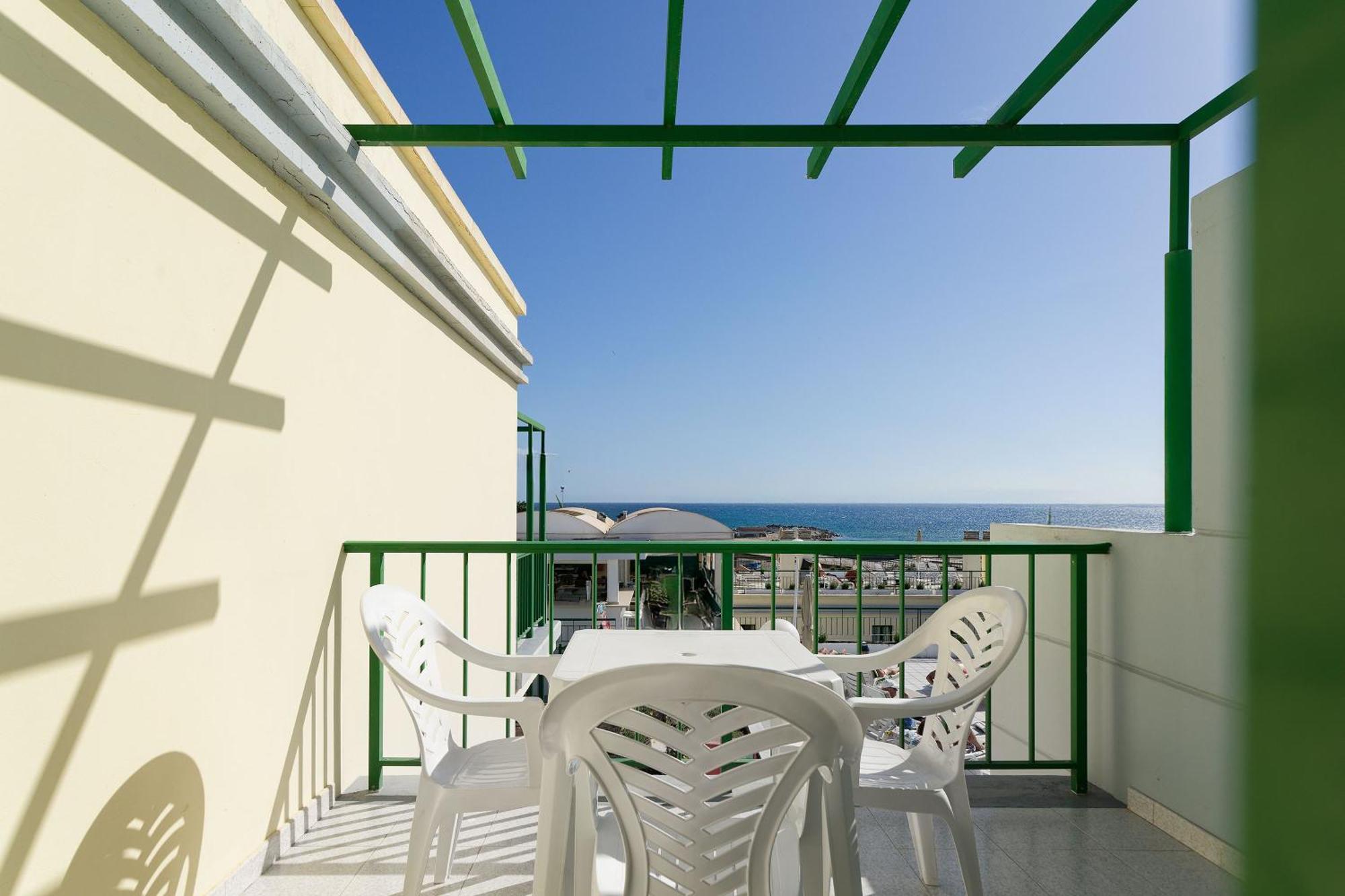 Salt Apartments Green Ocean San Bartolome de Tirajana  Exterior photo